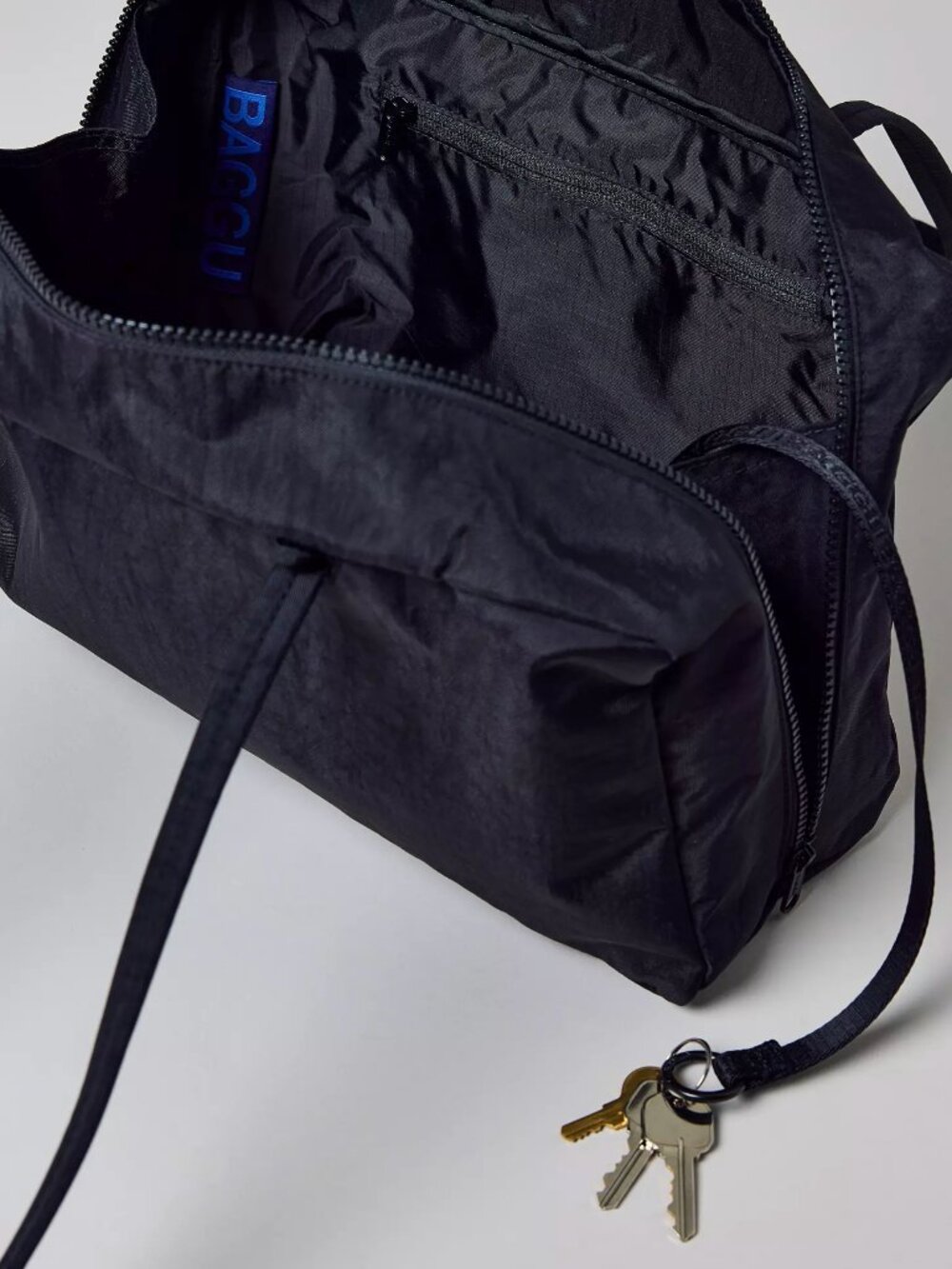NWT BAGGU Medium Nylon Bowler Bag Black